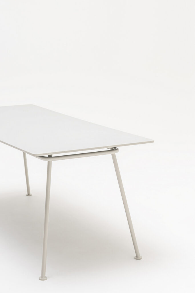 new-school MDD — Partner Meble