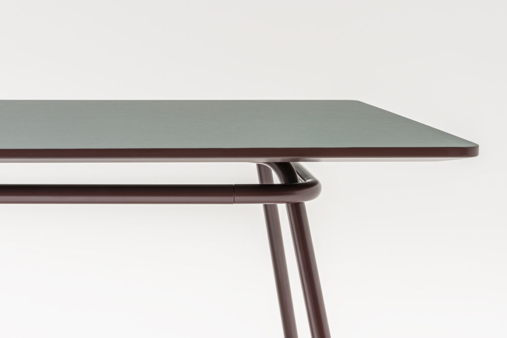new-school MDD — Partner Meble