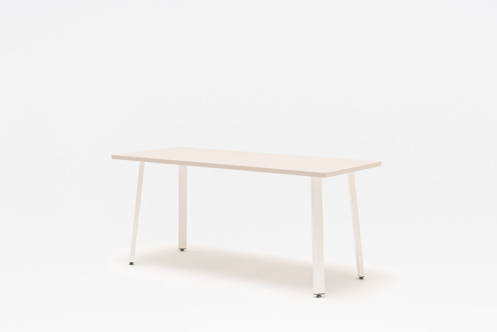 ogi-a MDD — Partner Meble