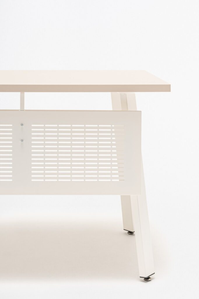 ogi-a MDD — Partner Meble