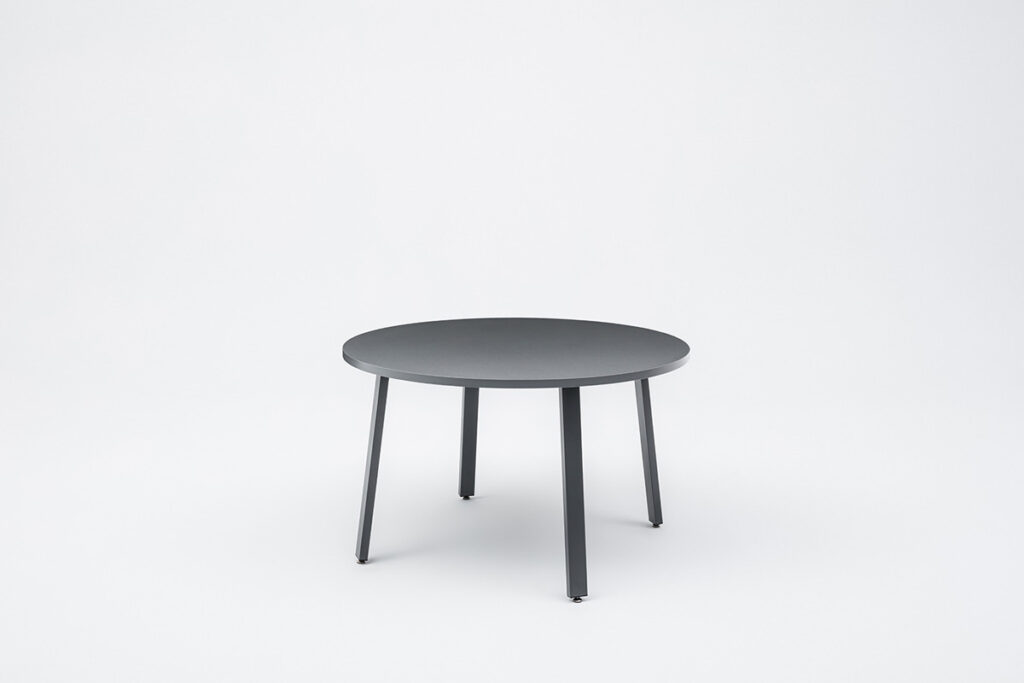 ogi-a MDD — Partner Meble